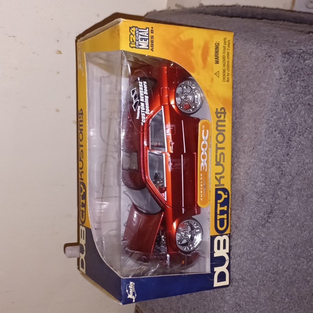 DUB CITY MODEL CAR